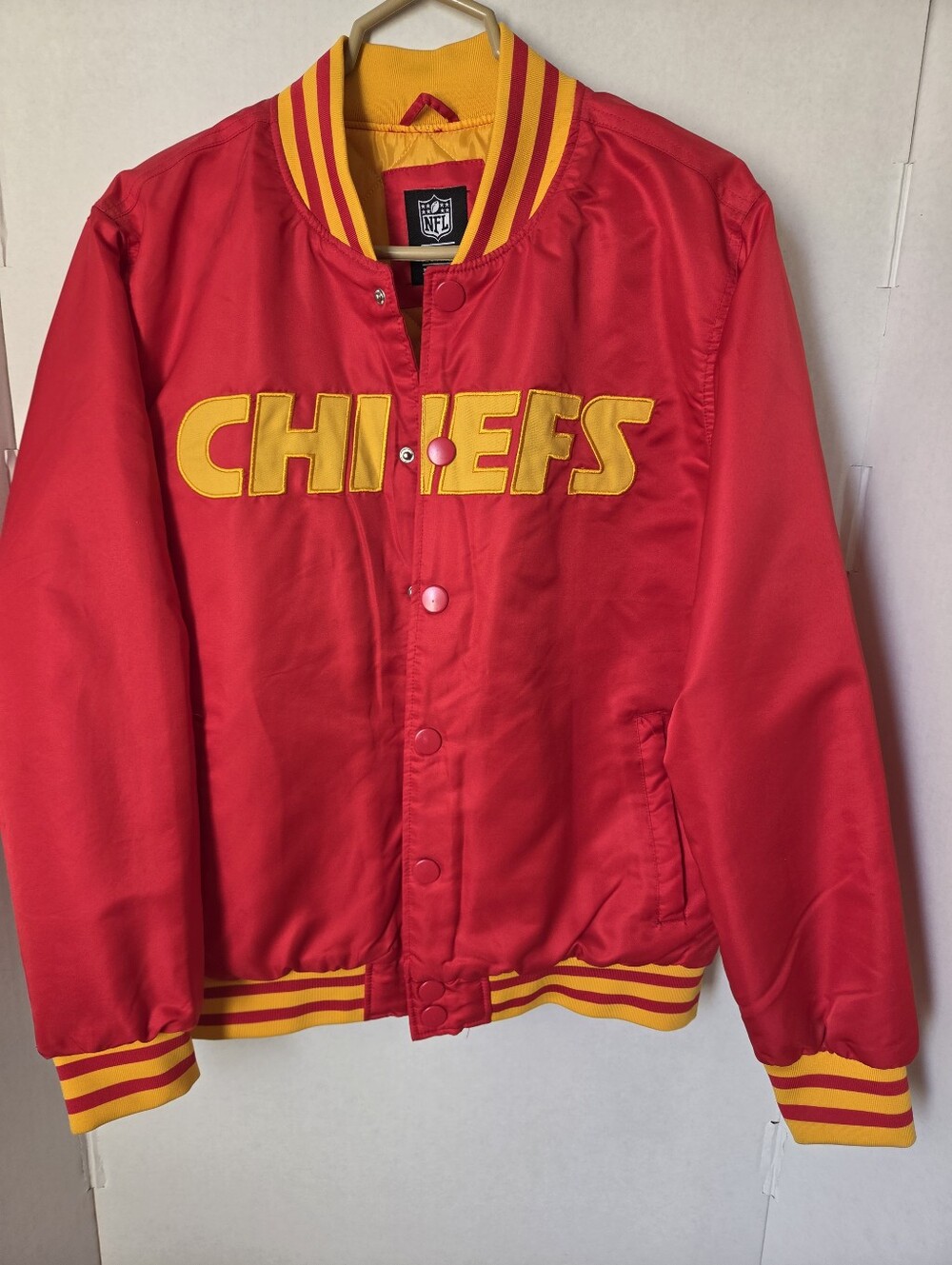 NFL Medium Red and Yellow Chiefs Satin Team Jacket